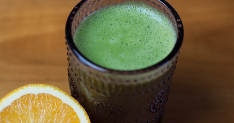 Creamy Avocado and Orange Creamsicle Smoothie for Clear Skin