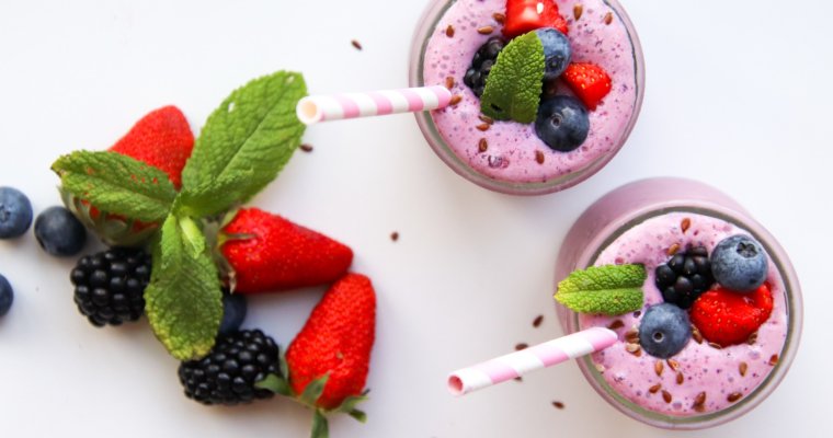 Very Berry Smoothie for Acne Control