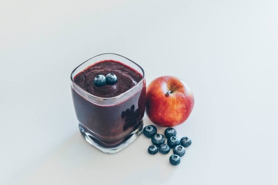 apple blueberry smoothie for energy