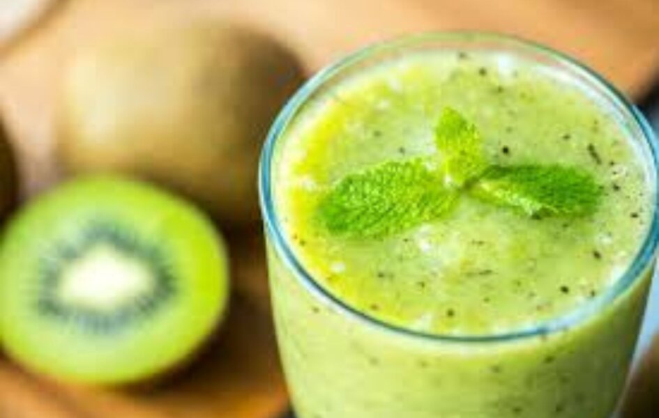 clear skin green smoothie