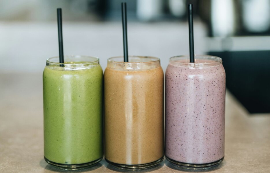 Color-Coded Smoothie Guide for Skin Health