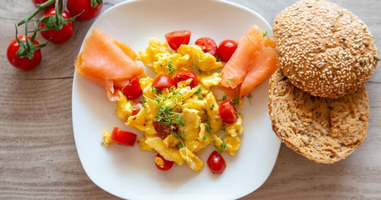 Scrambled Eggs with Smoked Salmon & Whole-Grain Toast